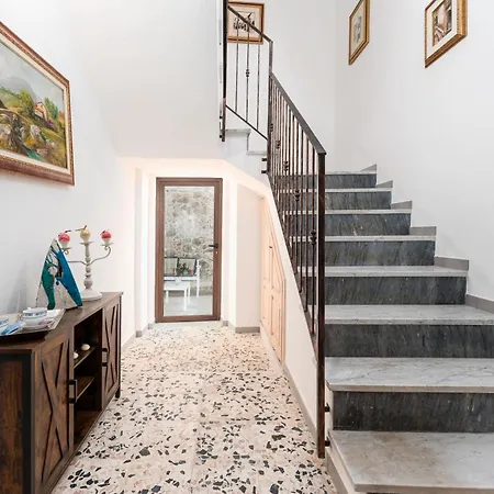 Casa Regina Margherita 3*