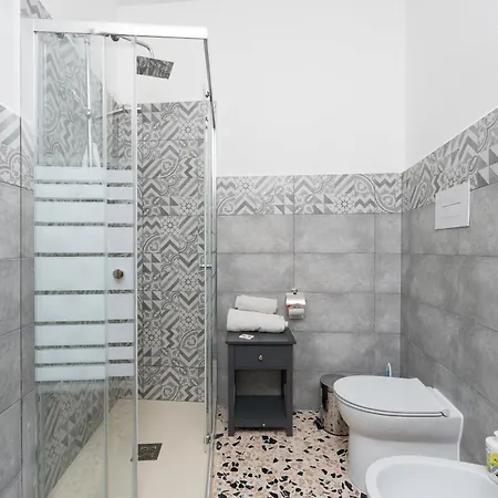 Casa Regina Margherita 招待所 3*